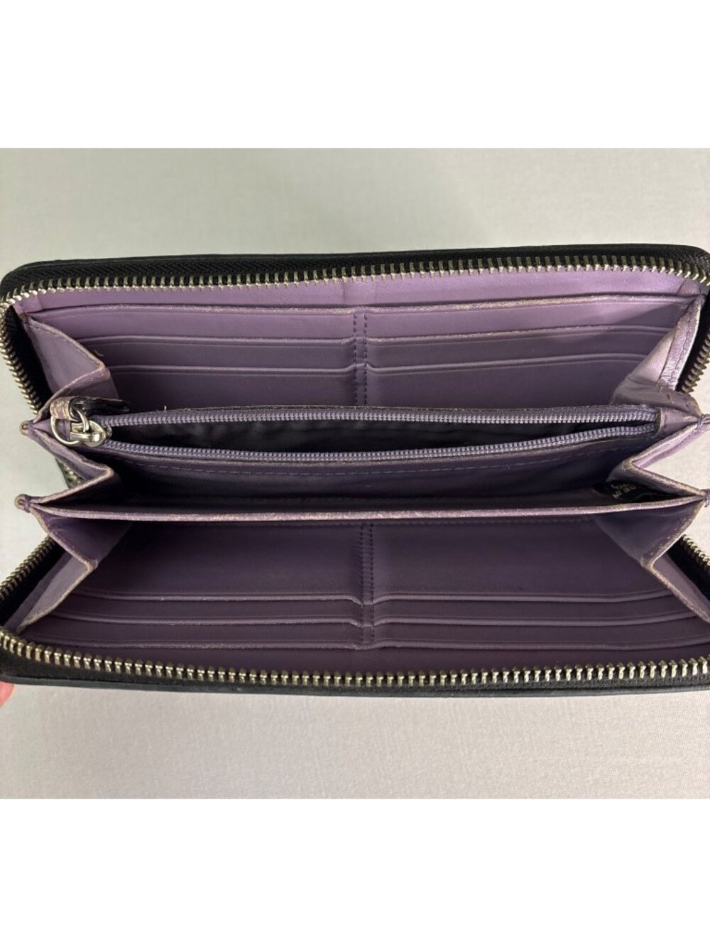 Coach Chelsea Black Pebbled Leather Accordion Zip Wallet Purple Interior Vintage - Picture 7 of 13